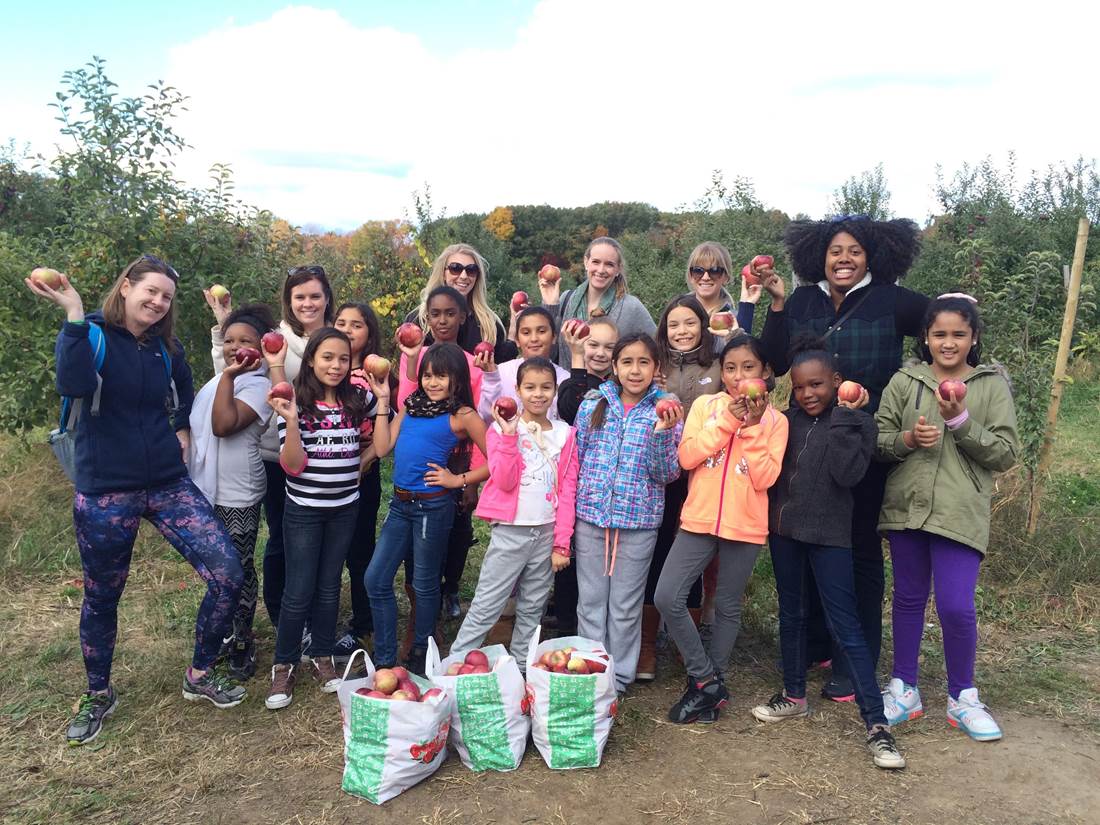 Making Junior League Projects Happen with Vineyard Vines - The Junior  League of Boston, Inc.